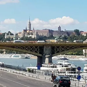 River Center Apartament